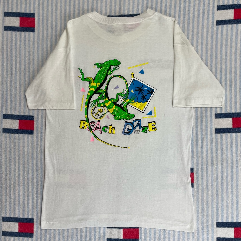 Vintage Iguana Beach Daze Bethany Beach Delaware short sleeve tee shirt